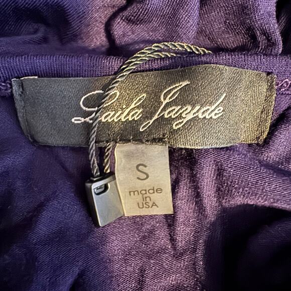 Laila Jayde Long Sleeve Keyhole Top Purple Ink NWT Size Small - Picture 7 of 8